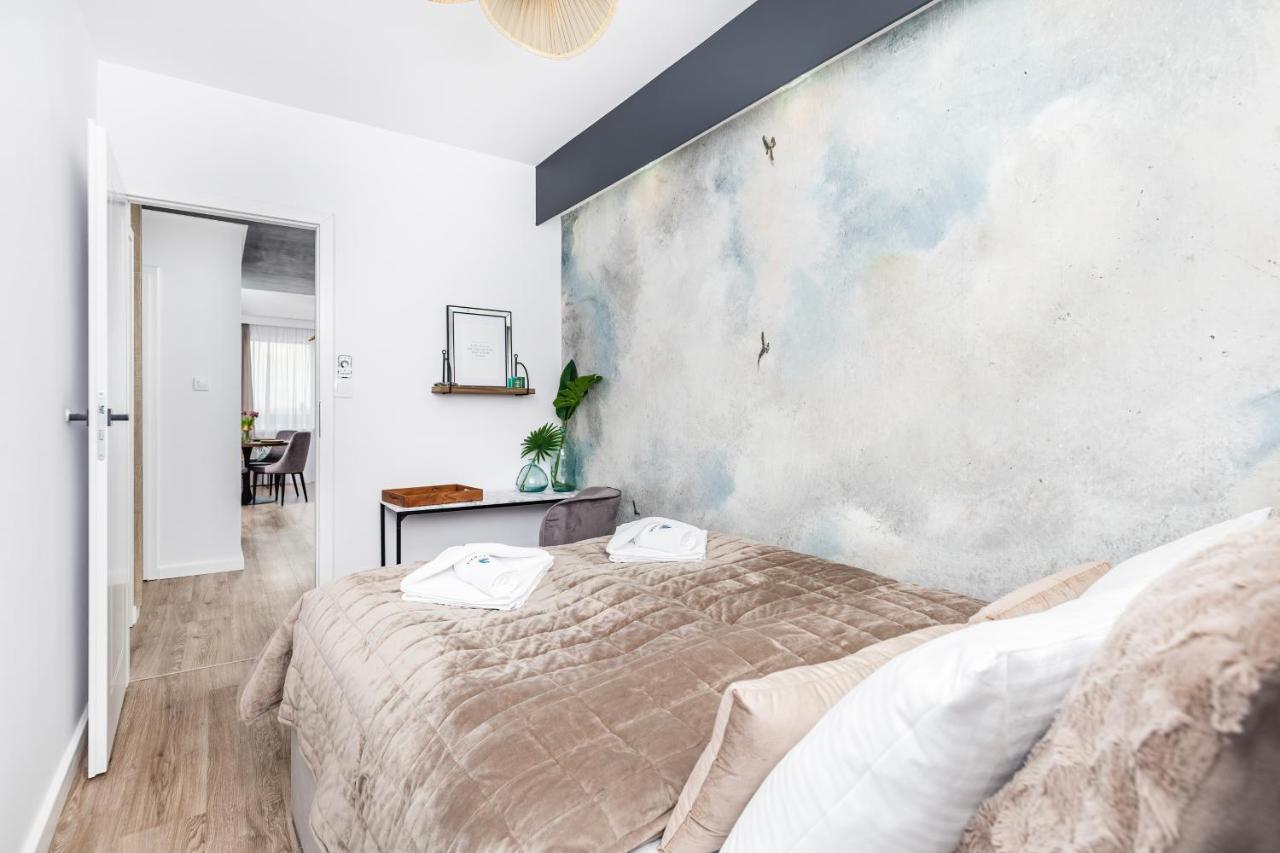 City View Apartment By Noclegi Renters シフィノウイシチェ エクステリア 写真