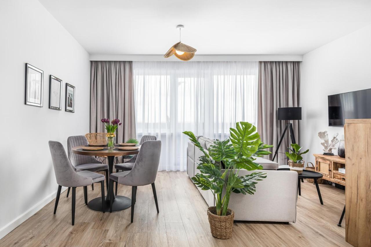 City View Apartment By Noclegi Renters シフィノウイシチェ エクステリア 写真